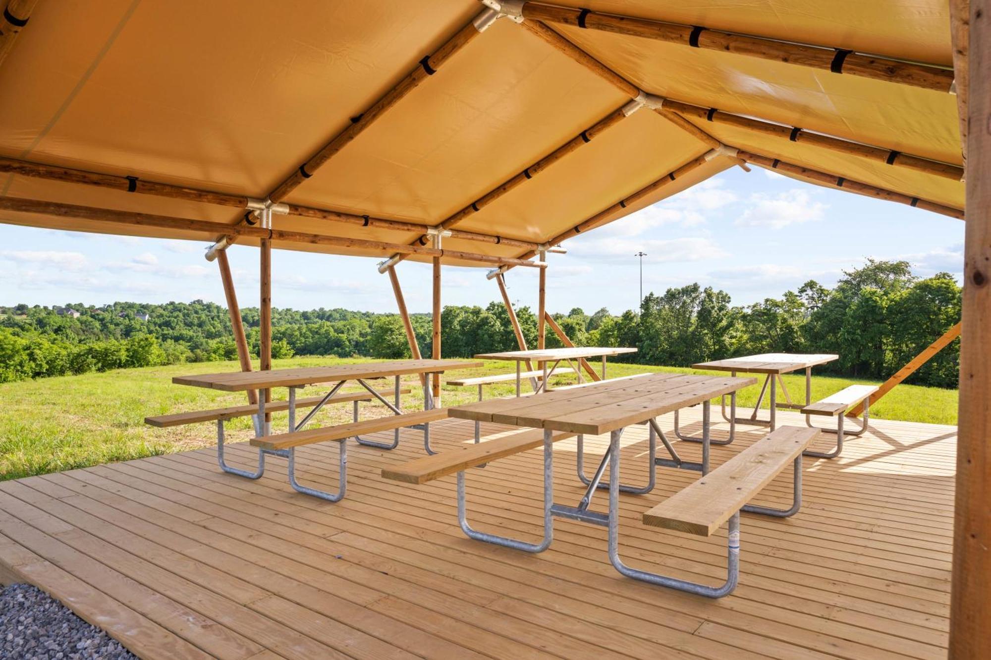 The Lodges At Eden Reserve - Pet Friendly Cabins Near Ark Williamstown Exterior photo